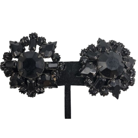 Schreiner New York Runway Style Clip On Earrings Black Rhinestone Cluster VTG - Picture 11 of 16